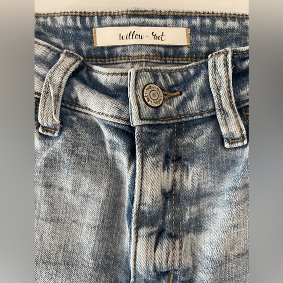 WILLOW & ROOT THE MOM JEAN. BUCKLE EXCLUSIVE - Picture 3 of 11